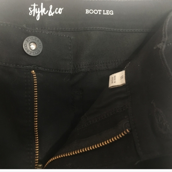 NWT Style and co boot cut jeans - Picture 9 of 10
